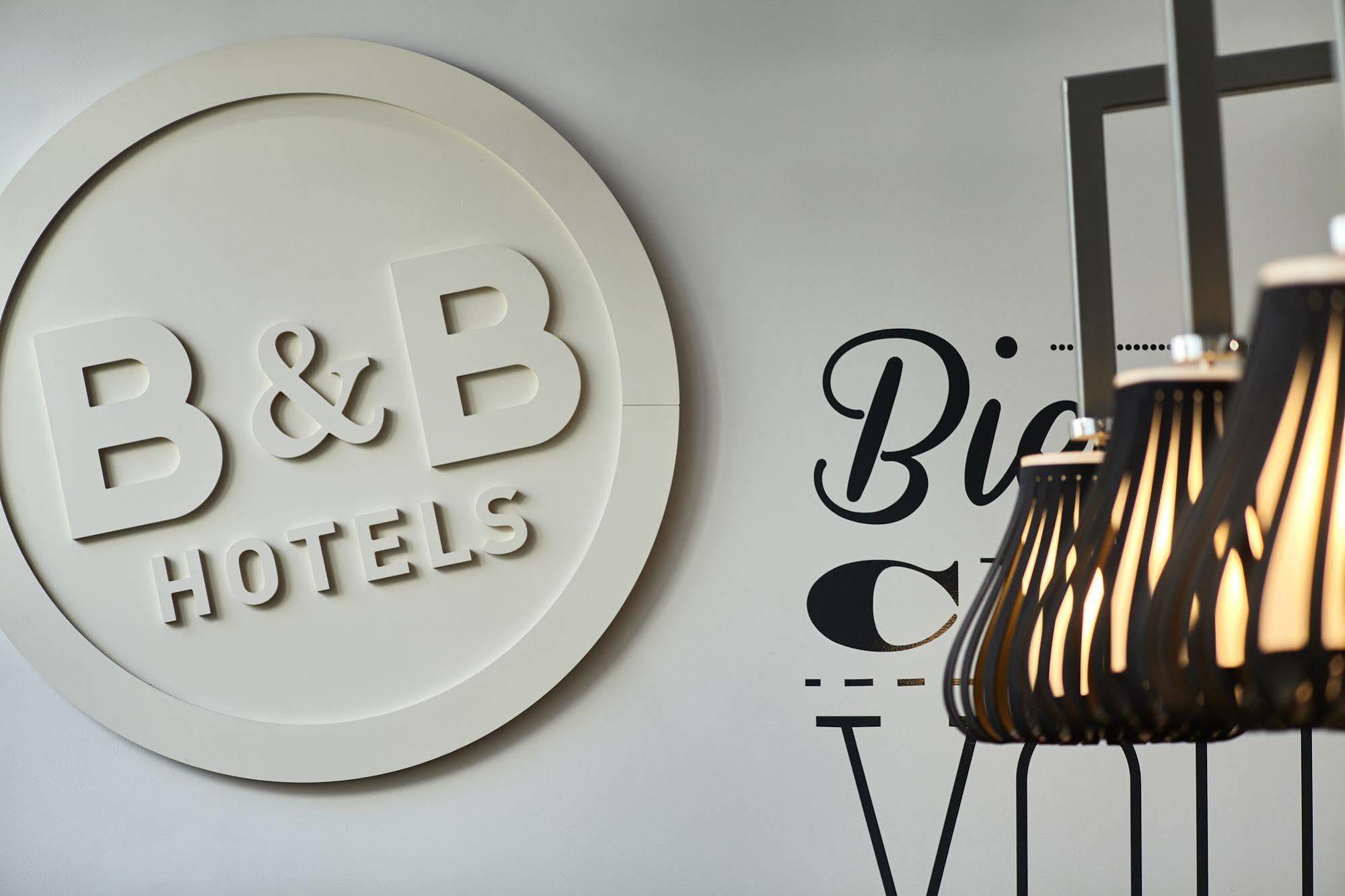 B&B Hôtel Angers 2 Université Beaucouzé Exterior foto